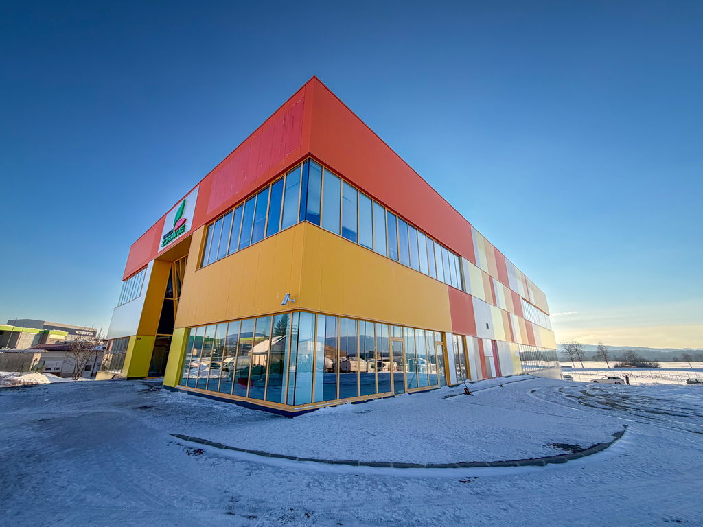 Notranjsko – kraška – Postojna, poslovni prostor – PPO18DA