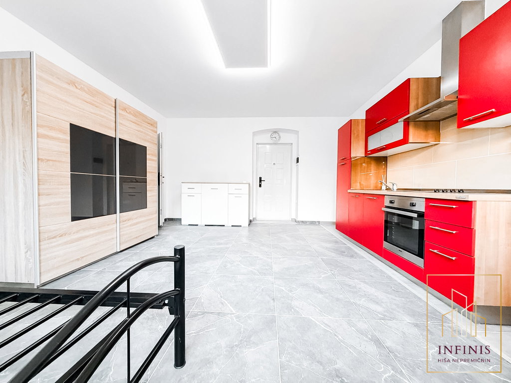 Ljubljana mesto – Tacen, stanovanje – SO2215SD