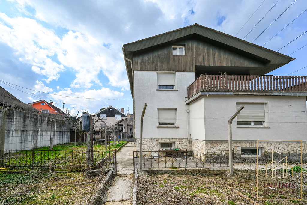 Ljubljana mesto – Bežigrad, hisa – HP168DA