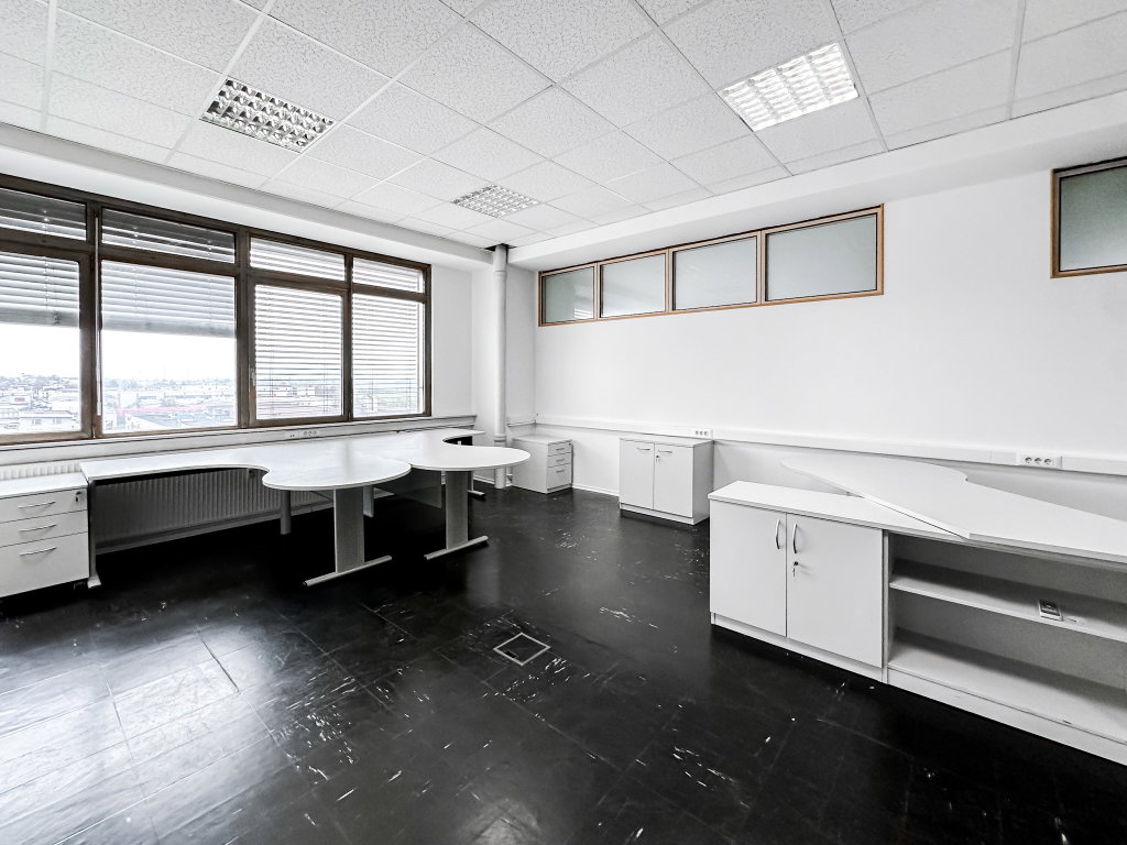 Ljubljana mesto – Šiška, poslovni prostor – PPO1107DA