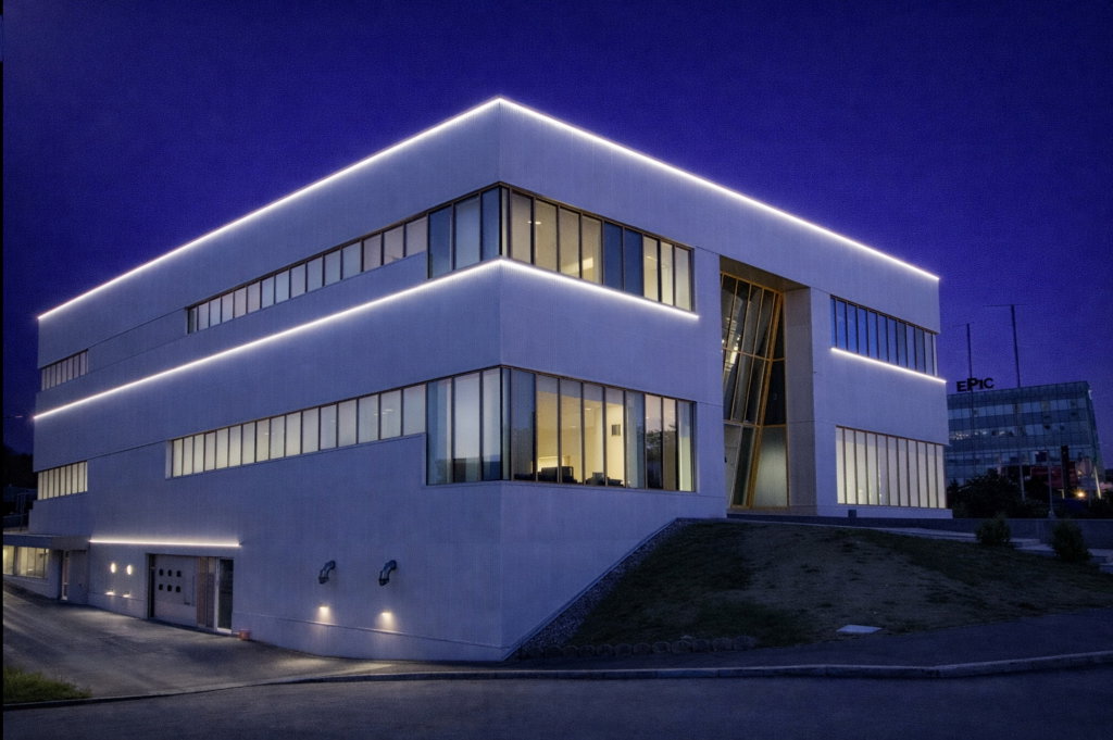 Ljubljana okolica – Logatec, poslovni prostor – PPO197DA