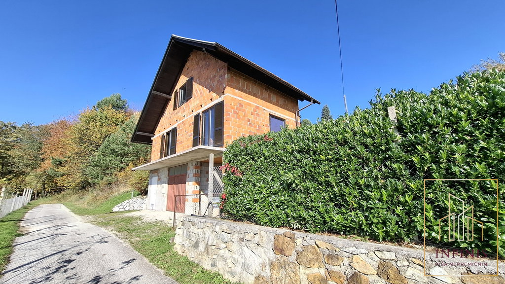 Savinjska – Grče, hisa – HP177