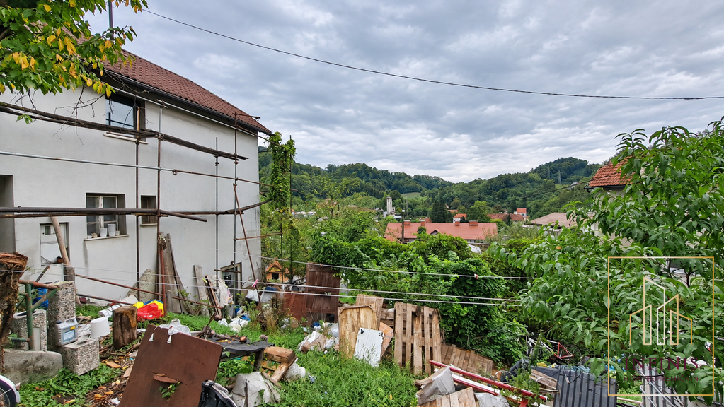 Zasavska – Zagorje ob Savi, hisa – HP221SM